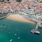 Historic Town Cascais Modern Apartment