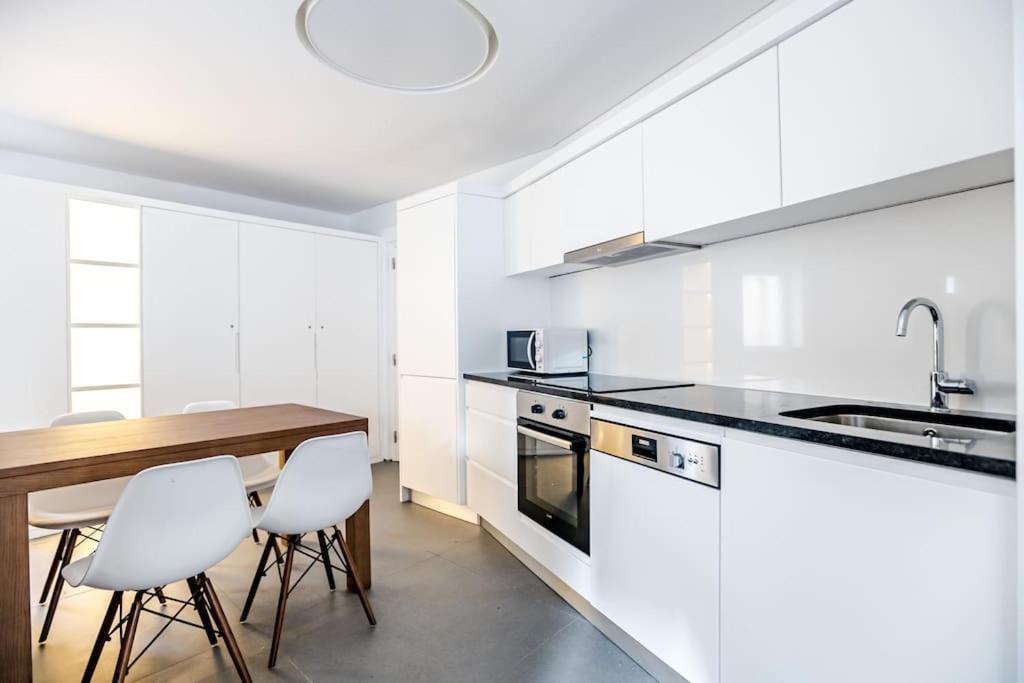 Historic Town Modern Apartamento